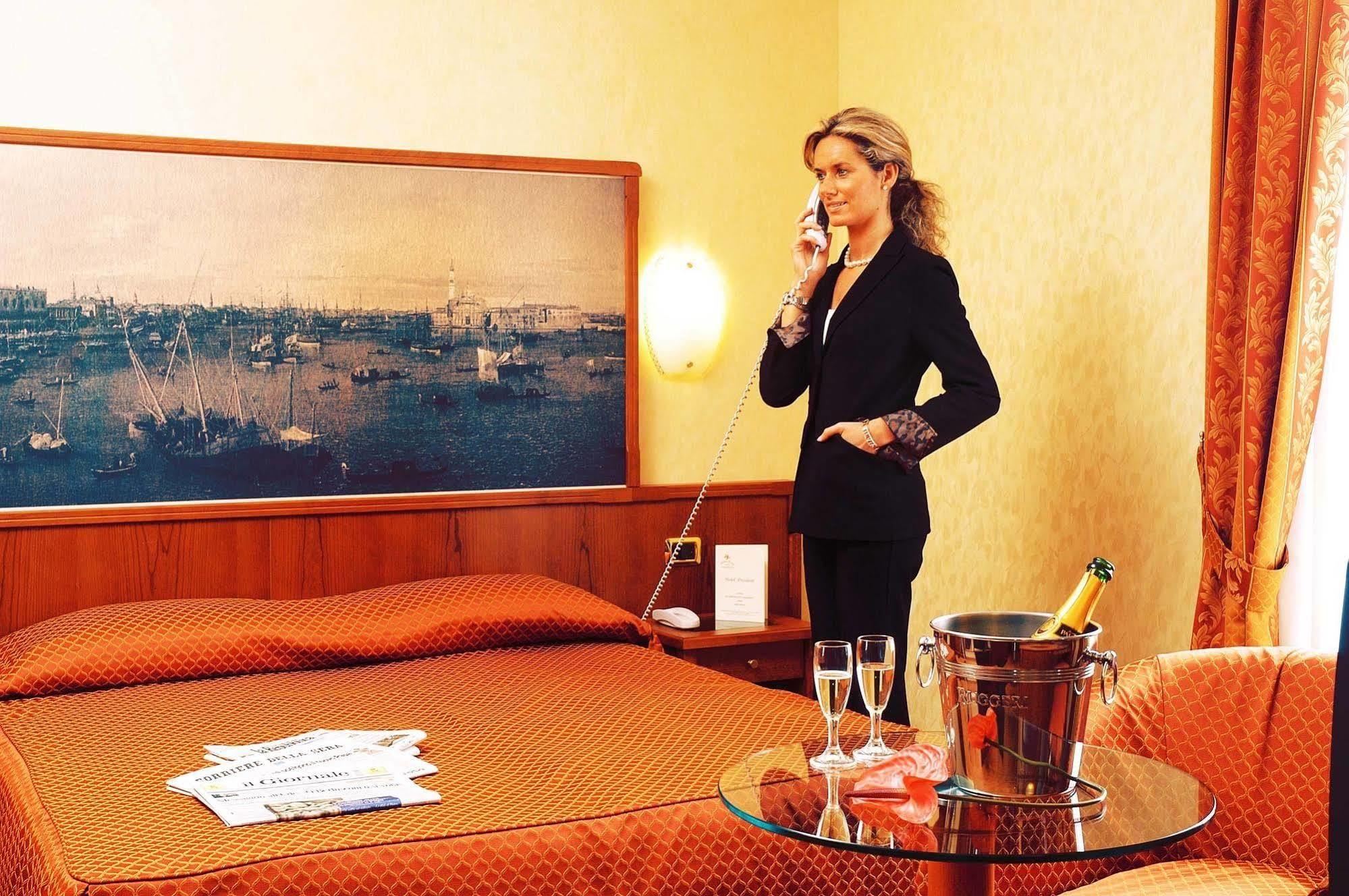 President Venezia Hotel 4*